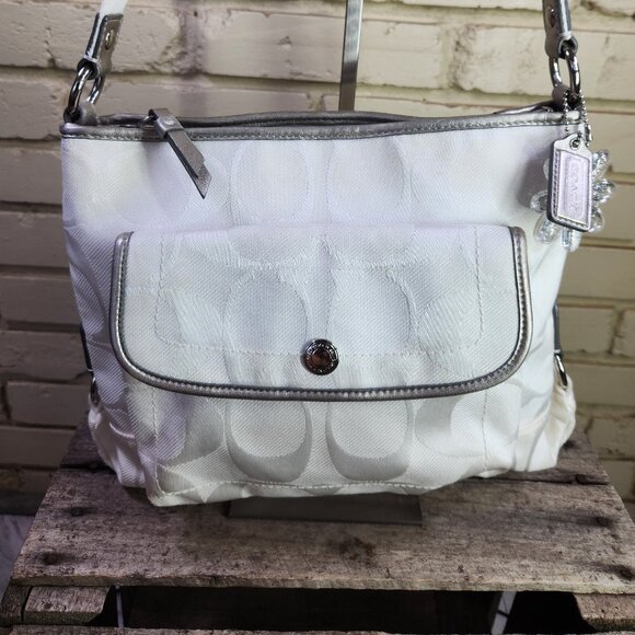 Nwot Coach Kyra White Signature C's Crossbody Bag Purse - Picture 1 of 15
